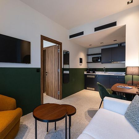 Evripidou 7 - Kalamata Mediterranean Suites Luaran gambar