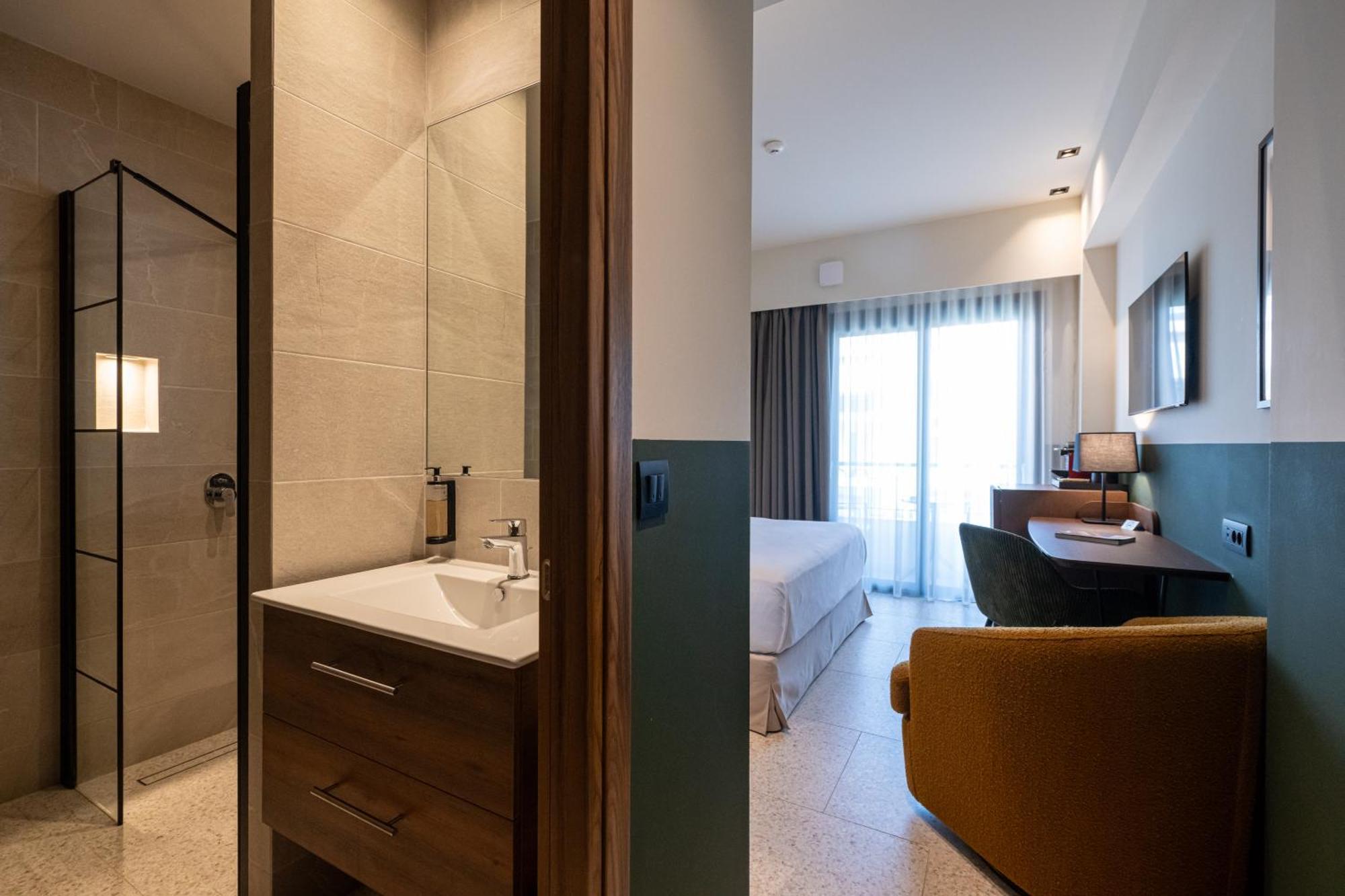 Evripidou 7 - Kalamata Mediterranean Suites Luaran gambar