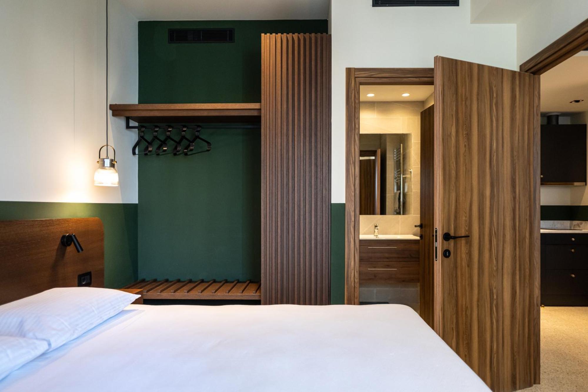 Evripidou 7 - Kalamata Mediterranean Suites Luaran gambar