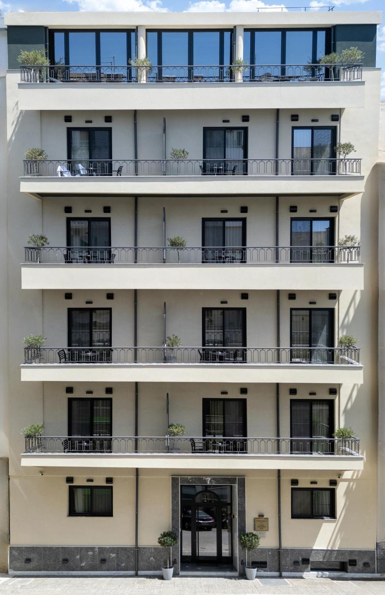 Evripidou 7 - Kalamata Mediterranean Suites Luaran gambar